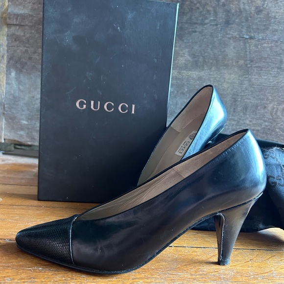 Vintage Gucci black pumps with exotic leather toe. Gucci heels. Made in Italy. - Picture 5 of 7